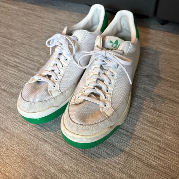 adidas Other - Adidas Rod Laver White Lucky Green Sneakers Sz 9.5